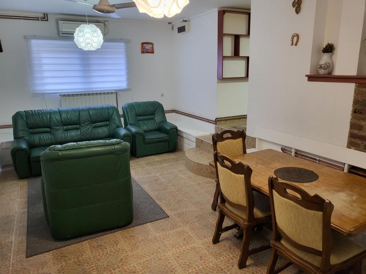 Apartmán Dorsi Bělehrad Exteriér fotografie