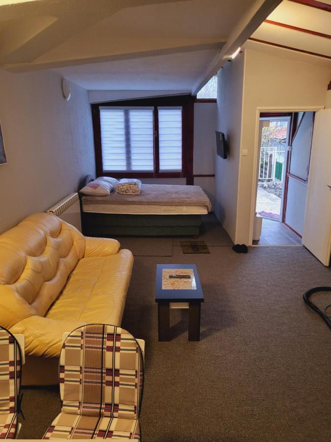 Apartmán Dorsi Bělehrad Exteriér fotografie